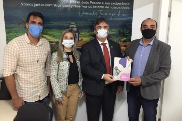 CRBM2 discute valorização da profissão biomédica com vereador de João Pessoa