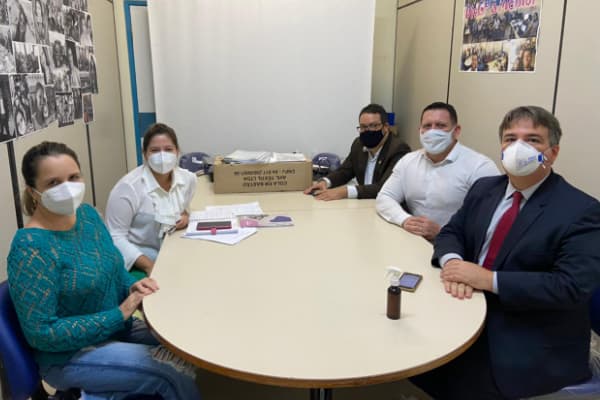 Diretoria do CRBM2 tem reunião com equipe de Hospital Federal, em Alagoas