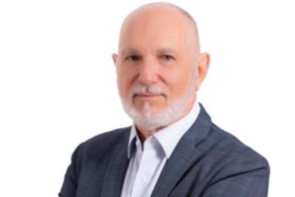 Outubro Rosa: Biomédica, a sua saúde é imprescindível e inadiável. Leia o artigo do presidente do CFBM