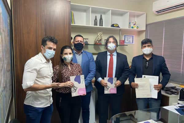 CRBM2 se reúne com autoridades do Rio Grande do Norte para promover a profissão do biomédico
