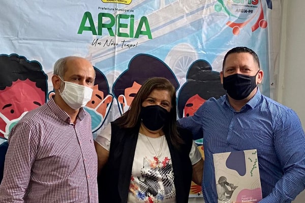 Diretoria do CRBM2 vai à Areia (PB) para lutar em prol do biomédico