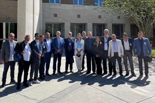 CRBM2 participa de comitiva aos EUA em busca de acordo de colaboração com Universidades da Flórida