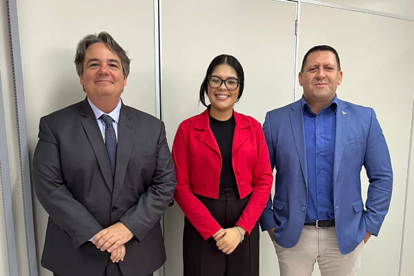 CRBM2 visita Secretaria de Saúde do RN para pedir inclusão de biomédico nos próximos concursos
